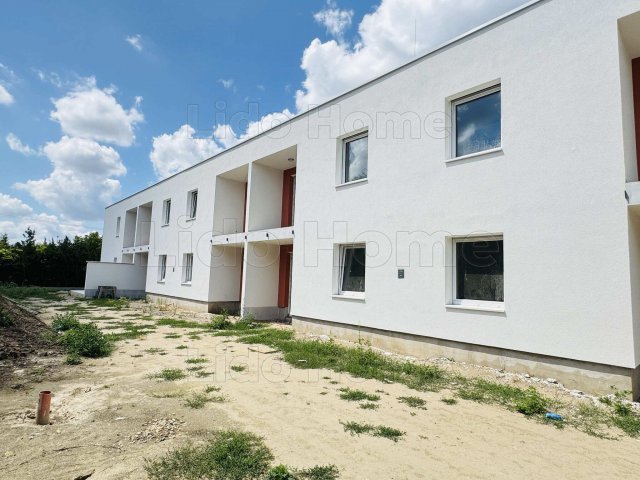 Eladó iroda, Győrött 35.99 M Ft, 2 szobás / költözzbe.hu