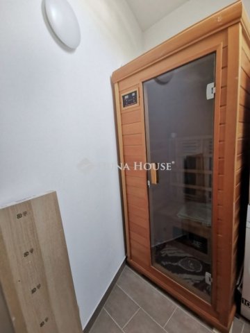 Eladó családi ház, Zsámbékon 150 M Ft, 5 szobás
