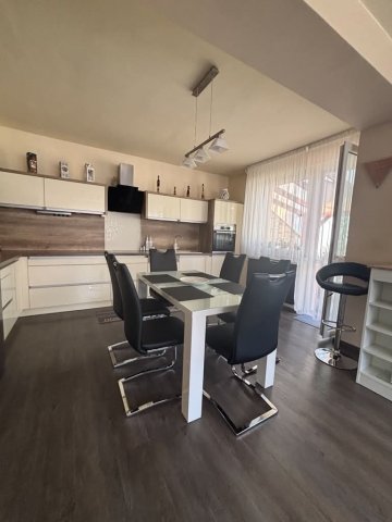 Eladó családi ház, Szombathelyen 129 M Ft, 2+4 szobás