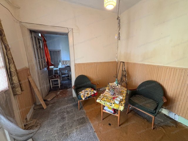Eladó családi ház, Dabroncon 9.9 M Ft, 2 szobás