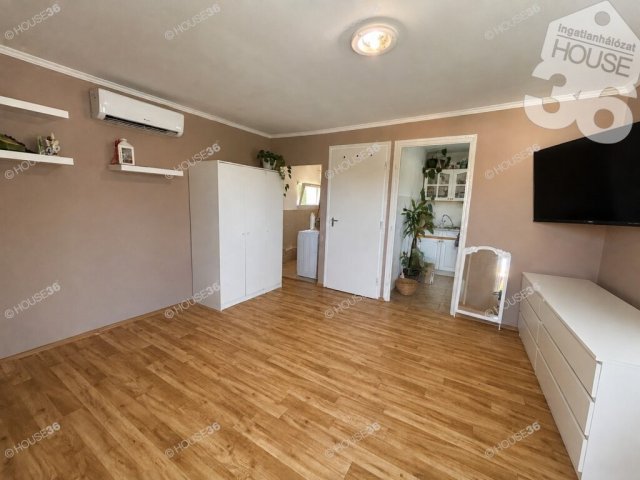 Eladó családi ház, Kecskeméten 31 M Ft, 1 szobás