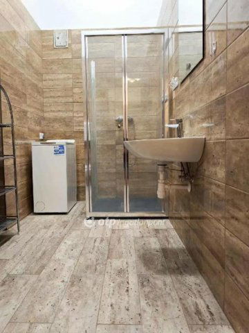 Eladó téglalakás, Budapesten, VIII. kerületben 75.9 M Ft