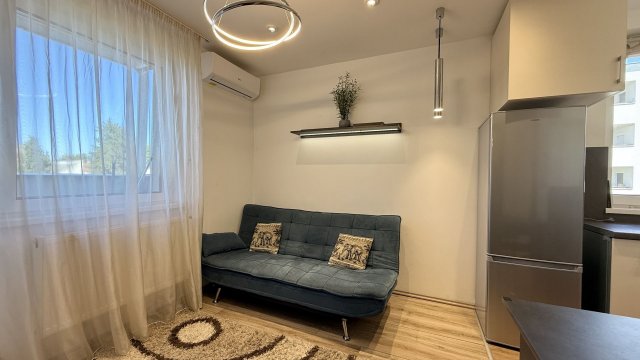 Kiadó téglalakás, albérlet, Debrecenben 225 E Ft / hó, 2 szobás