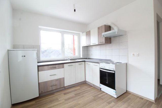 Eladó téglalakás, Érden 75.4 M Ft, 3 szobás