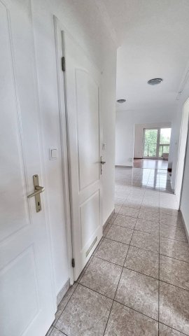 Eladó téglalakás, Nyíregyházán 57.5 M Ft, 3 szobás