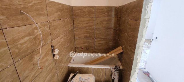 Eladó ikerház, Turán 63.9 M Ft, 4 szobás / költözzbe.hu