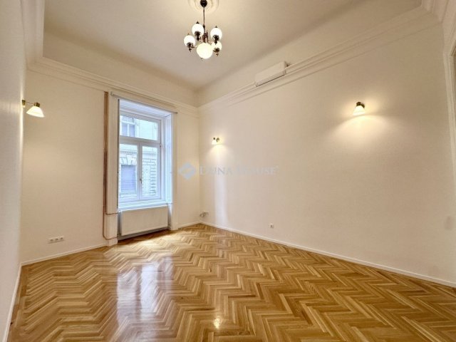 Kiadó téglalakás, albérlet, Budapesten, VIII. kerületben