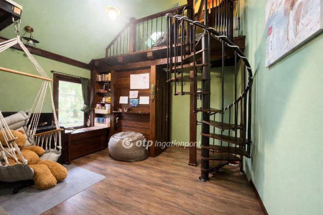 Eladó családi ház, Monostorpályin 600 M Ft, 8+3 szobás