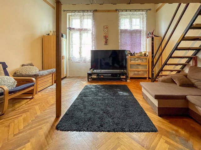 Eladó téglalakás, Budapesten, VIII. kerületben, József körúton