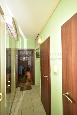 Eladó panellakás, Szombathelyen 39.9 M Ft, 2 szobás