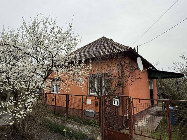 Eladó családi ház, Püspökladányban 23.99 M Ft, 2 szobás