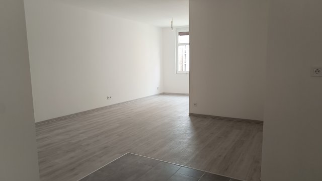 Eladó téglalakás, Budapesten, VI. kerületben, Rózsa utcában