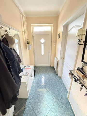 Eladó családi ház, Budapesten, XVI. kerületben 169.9 M Ft