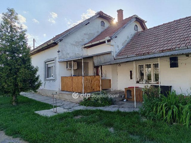 Eladó családi ház, Sarkadon 19.9 M Ft, 3 szobás