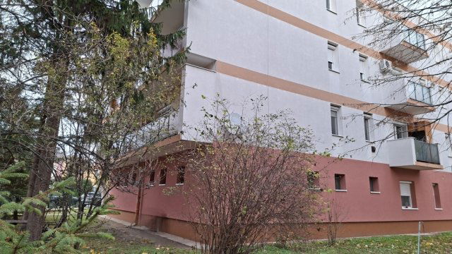 Eladó téglalakás, Balatonfüreden 62.9 M Ft, 3 szobás