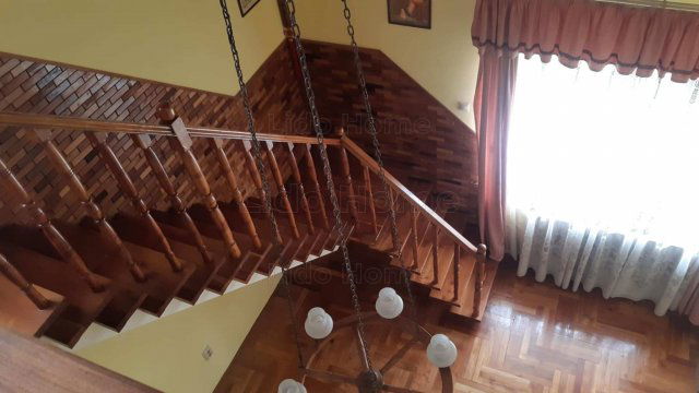 Eladó családi ház, Győrött 155 M Ft, 5 szobás