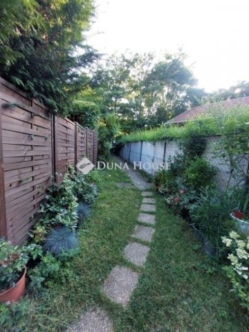 Eladó téglalakás, Budapesten, II. kerületben 83.9 M Ft, 4 szobás