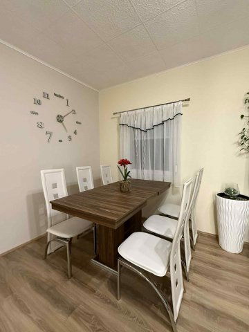 Eladó panellakás, Pécsett 54.99 M Ft, 2 szobás