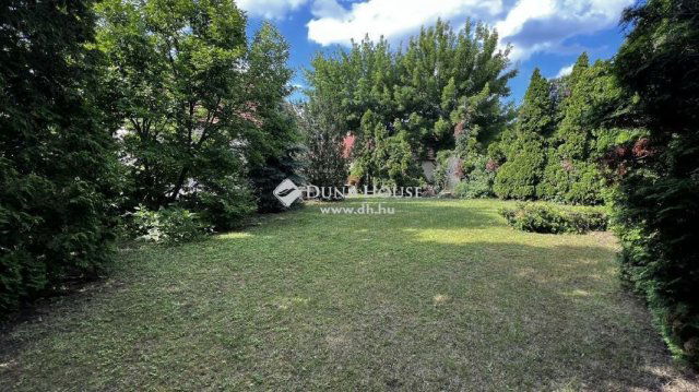 Eladó családi ház, Budapesten, XVII. kerületben 180 M Ft