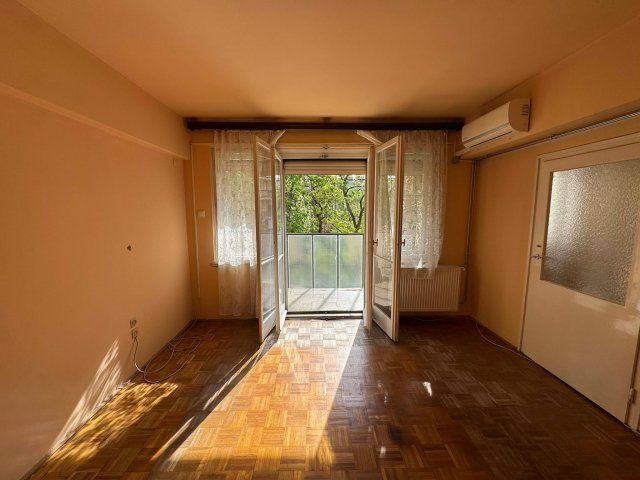 Eladó téglalakás, Budapesten, IX. kerületben, Mester utcában