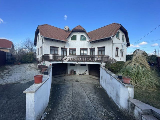 Eladó ikerház, Budapesten, XVIII. kerületben 100 M Ft, 4 szobás