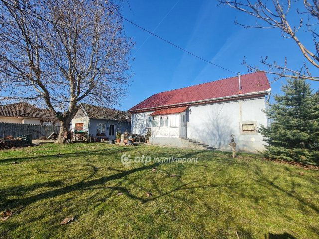 Eladó családi ház, Balmazújvárosban 54.9 M Ft, 3 szobás