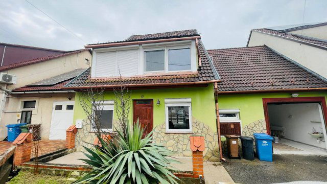 Eladó sorház, Pécsett 89.9 M Ft, 5 szobás / költözzbe.hu