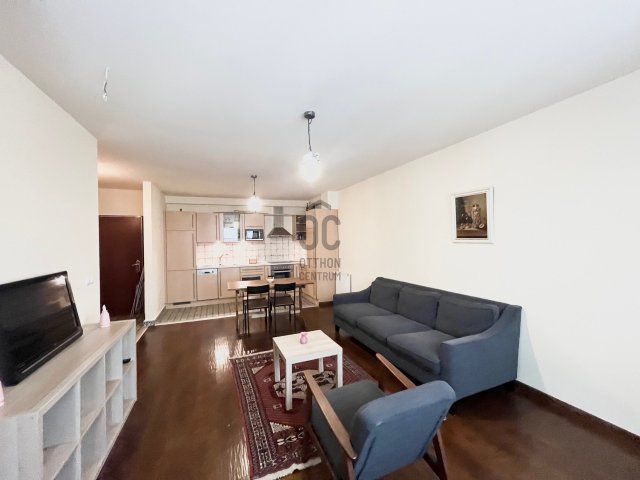 Kiadó téglalakás, albérlet, Budapesten, VI. kerületben