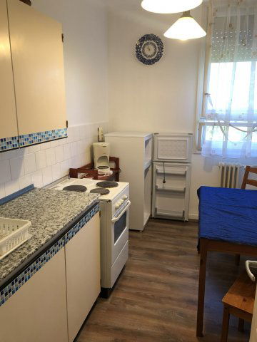 Eladó téglalakás, Esztergomban, Béke téren 35.5 M Ft, 1 szobás