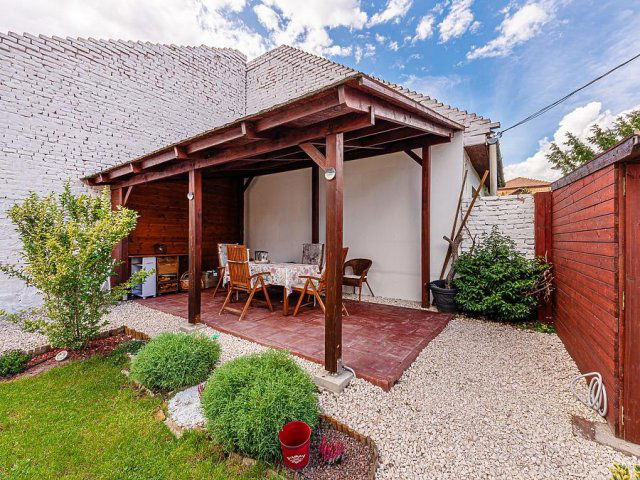 Eladó családi ház, Budapesten, XX. kerületben 148.9 M Ft