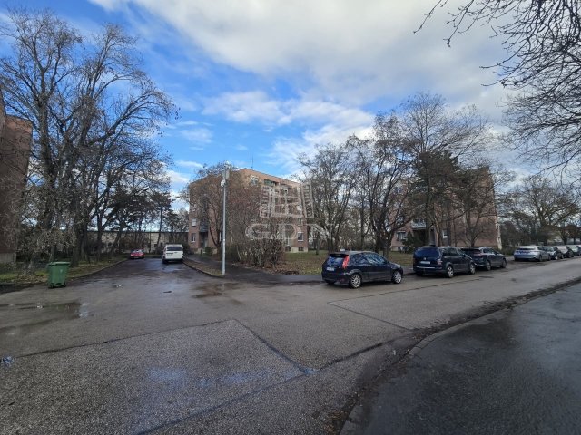 Eladó téglalakás, Budapesten, XIV. kerületben 67 M Ft, 2 szobás