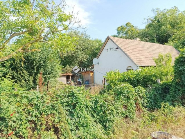 Eladó családi ház, Tamásiban 7.4 M Ft, 2 szobás