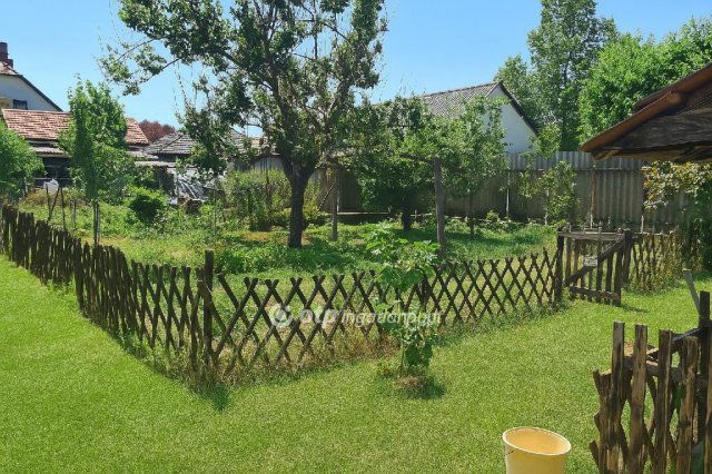 Eladó családi ház, Kiskunlacházán 79.9 M Ft, 5 szobás