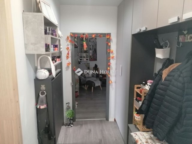 Eladó téglalakás, Nyíregyházán 39.9 M Ft, 2 szobás