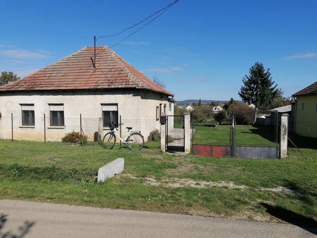 Eladó családi ház, Nagyvázsonyon 41.9 M Ft, 2 szobás
