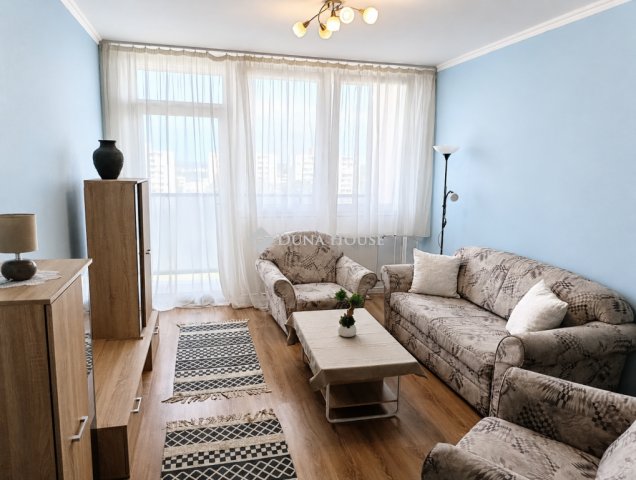 Eladó panellakás, Nyíregyházán, Fazekas János téren 42.9 M Ft