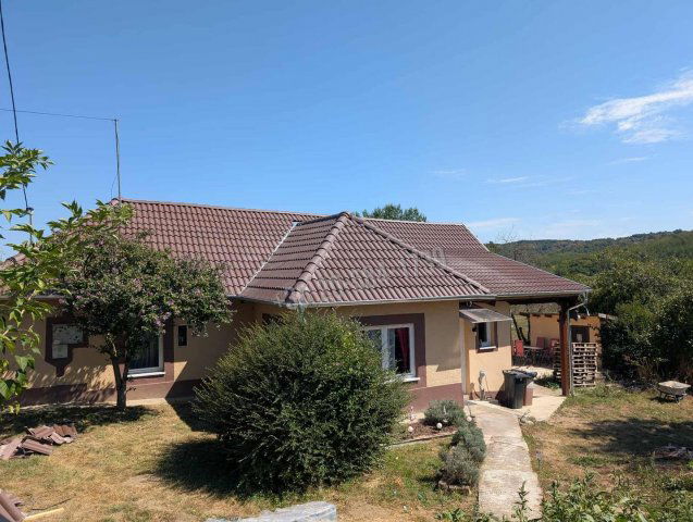 Eladó családi ház, Egeraracsán 34.9 M Ft, 2 szobás