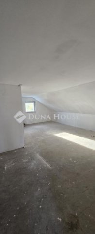 Eladó családi ház, Ócsán 79.5 M Ft, 7 szobás