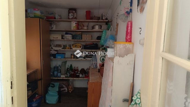 Eladó családi ház, Zsámbokon 28.9 M Ft, 3 szobás