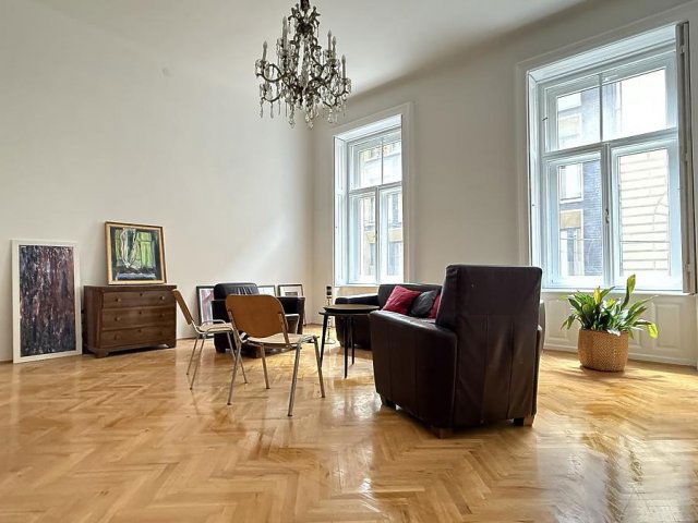 Eladó téglalakás, Budapesten, VII. kerületben 89.9 M Ft