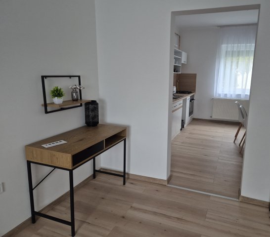 Eladó téglalakás, Keszthelyen 65.45 M Ft, 1+2 szobás