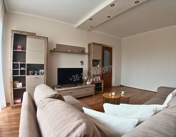 Eladó panellakás, Győrött 57.9 M Ft, 2 szobás