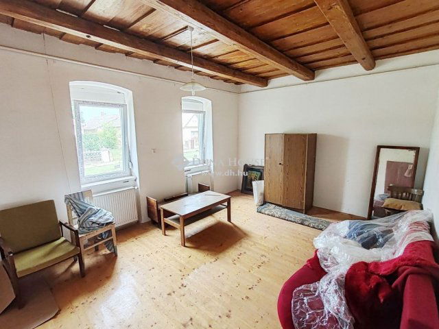 Eladó családi ház, Heresznyén 19.9 M Ft, 3 szobás