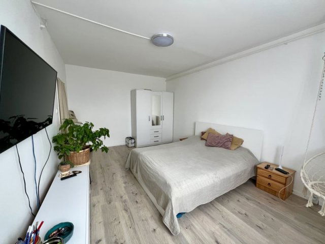 Eladó panellakás, Pécsett 45.5 M Ft, 2 szobás