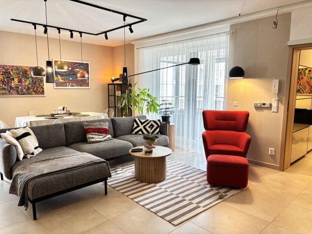 Kiadó téglalakás, albérlet, Csopakon 500 E Ft / hó, 4 szobás