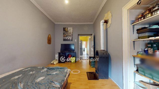 Eladó családi ház, Mezőkeresztesen 23.3 M Ft, 4 szobás