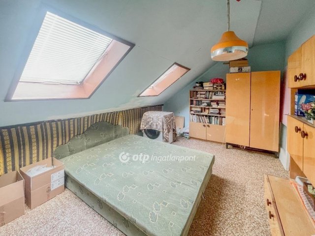 Eladó panellakás, Nagyigmándon 21.9 M Ft, 2+1 szobás