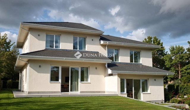 Eladó ikerház, Mogyoródon 145 M Ft, 5 szobás