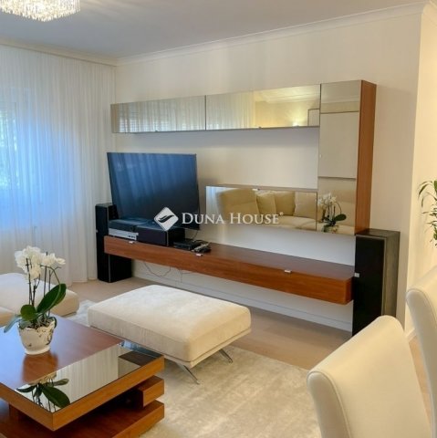 Kiadó téglalakás, albérlet, Budapesten, III. kerületben