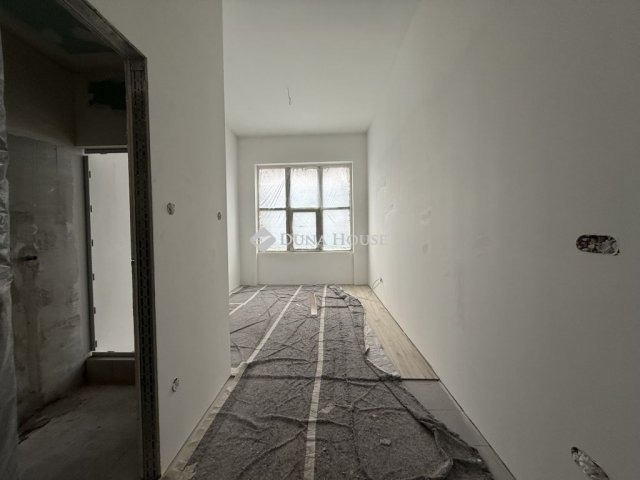 Eladó téglalakás, Budapesten, XXI. kerületben 20 M Ft, 1 szobás